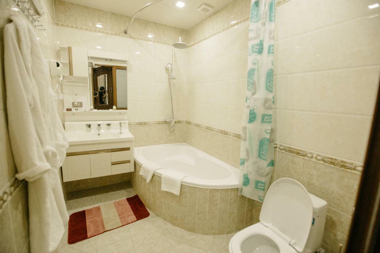 Hotel Karavan Urghenci Exterior foto